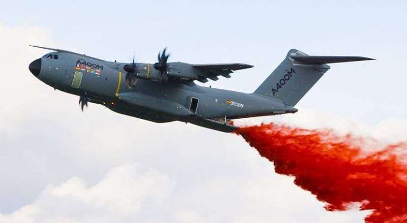 Probadas las nuevas capacidades de extinción de incendios del A400M